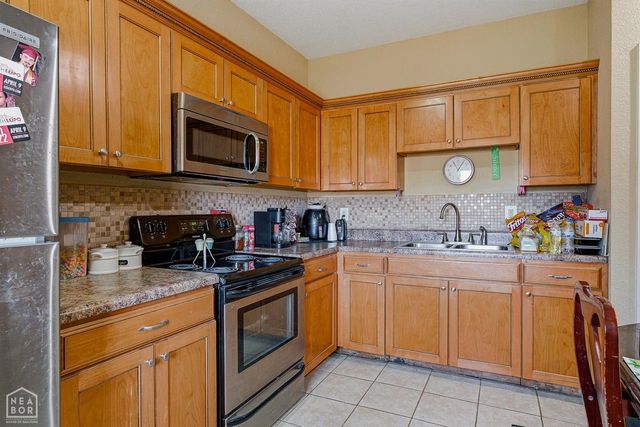 73 County Road 303, Jonesboro, AR 72401