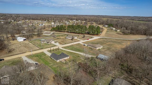 73 County Road 303, Jonesboro, AR 72401