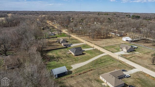73 County Road 303, Jonesboro, AR 72401