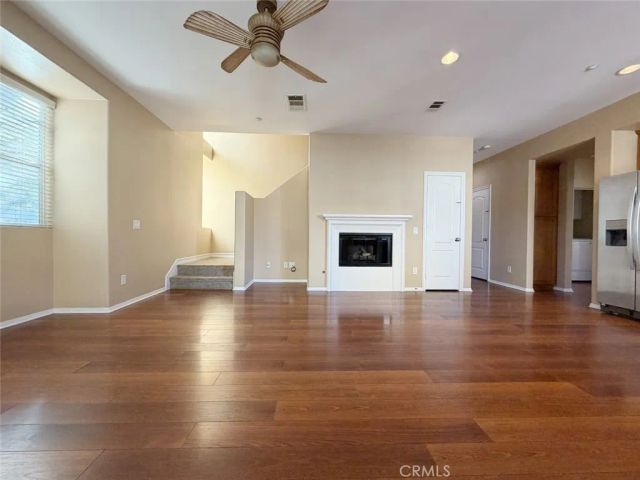 274 Tustin Field Dr, Tustin, CA 92782