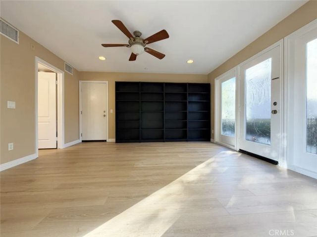274 Tustin Field Dr, Tustin, CA 92782