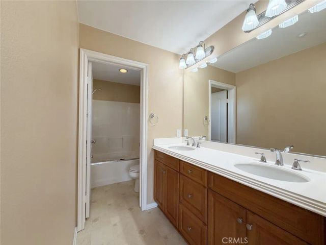 274 Tustin Field Dr, Tustin, CA 92782