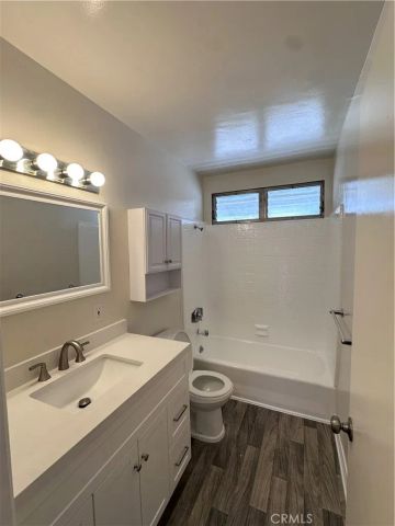 13520 Rye Street, Sherman Oaks, CA 91423