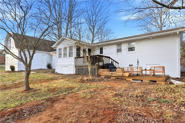 498 Salem Church Road, Reidsville, NC 27320