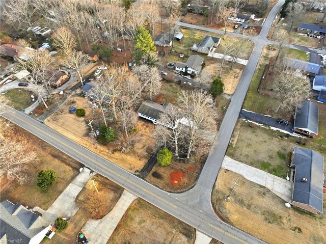 498 Salem Church Road, Reidsville, NC 27320