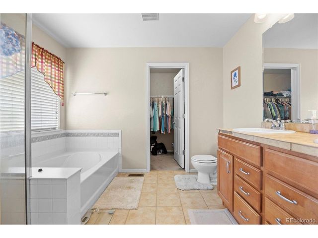 9676 W Swarthmore Dr, Littleton, CO 80123