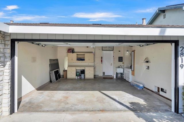 2819 Bayview Dr, Alameda, CA 94501