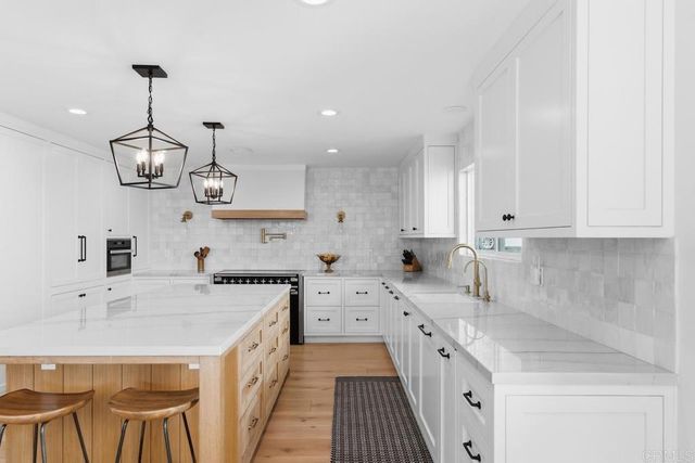 19660 Elfin Gln, Escondido, CA 92029