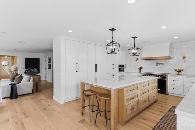 19660 Elfin Gln, Escondido, CA 92029