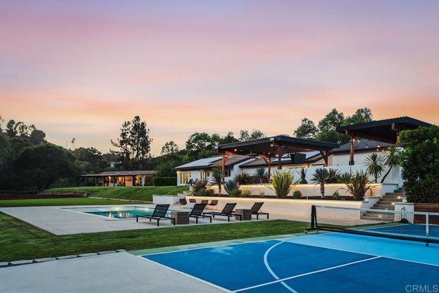 19660 Elfin Gln, Escondido, CA 92029