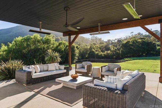 19660 Elfin Gln, Escondido, CA 92029