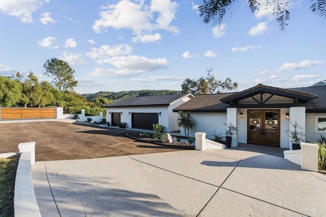 19660 Elfin Gln, Escondido, CA 92029