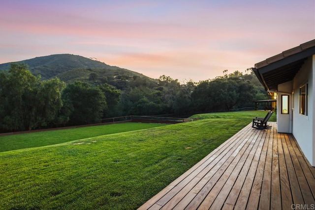 19660 Elfin Gln, Escondido, CA 92029