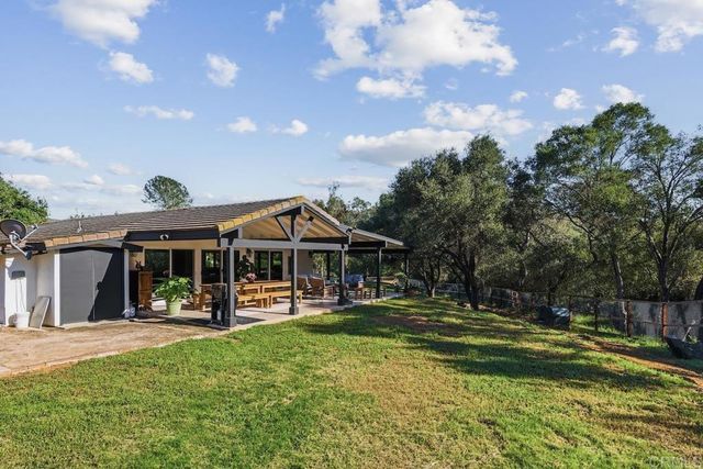 19660 Elfin Gln, Escondido, CA 92029