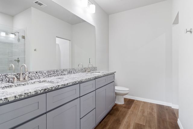 5030 Pinson Street, Fort Worth, TX 76105