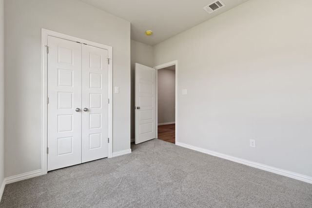 5030 Pinson Street, Fort Worth, TX 76105