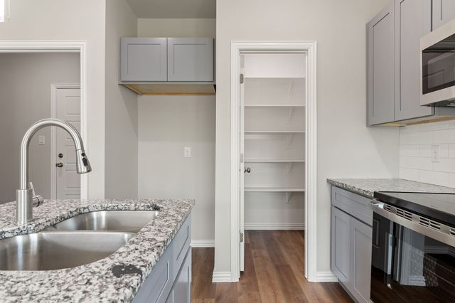 5030 Pinson Street, Fort Worth, TX 76105