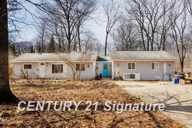 4041 Janet Road, Harrison, MI 48625