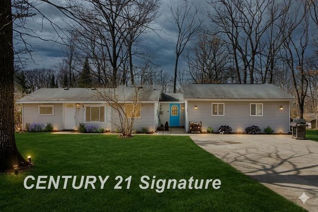 4041 Janet Road, Harrison, MI 48625