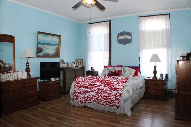 1501 6th Avenue, Beaver Falls, PA 15010