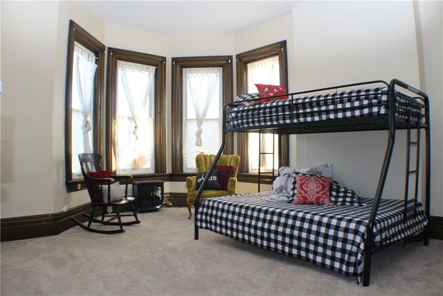 1501 6th Avenue, Beaver Falls, PA 15010