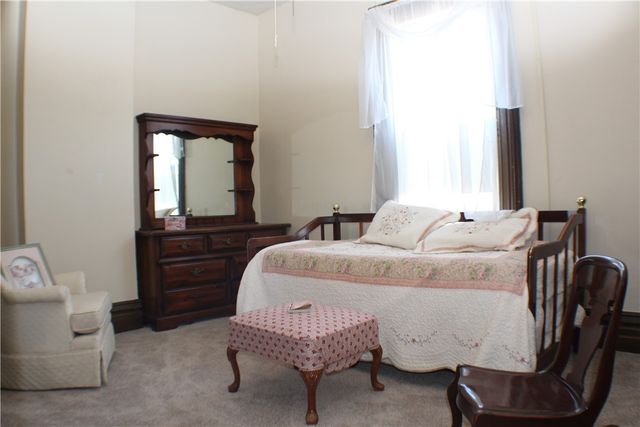 1501 6th Avenue, Beaver Falls, PA 15010