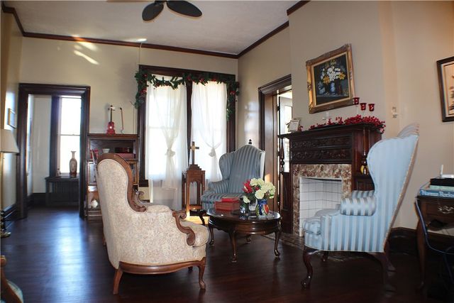 1501 6th Avenue, Beaver Falls, PA 15010