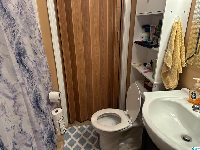 1988 COUNTY ROAD, Alexander City, AL 35010