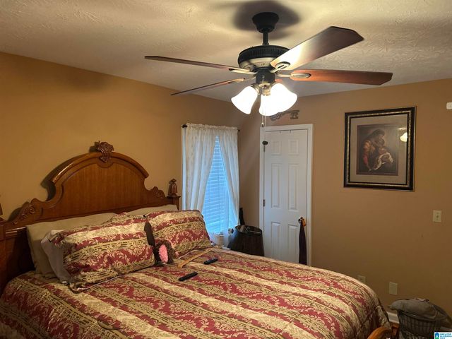 1988 COUNTY ROAD, Alexander City, AL 35010