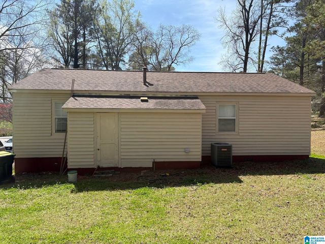 1988 COUNTY ROAD, Alexander City, AL 35010