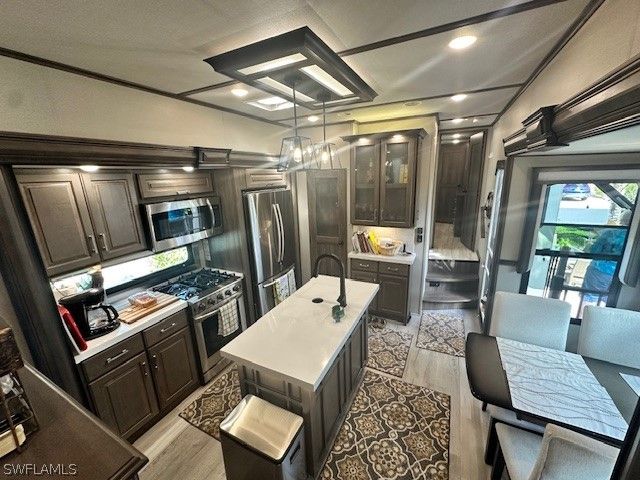 1674 Diamond Lake CIR, Naples, FL 34114