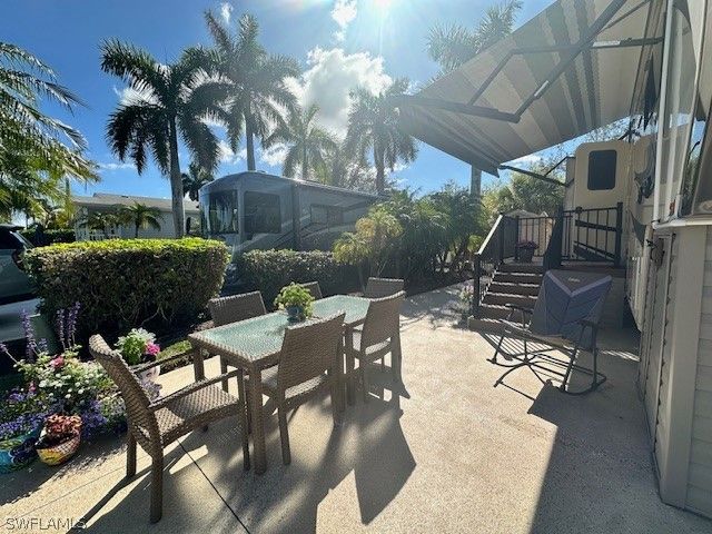 1674 Diamond Lake CIR, Naples, FL 34114