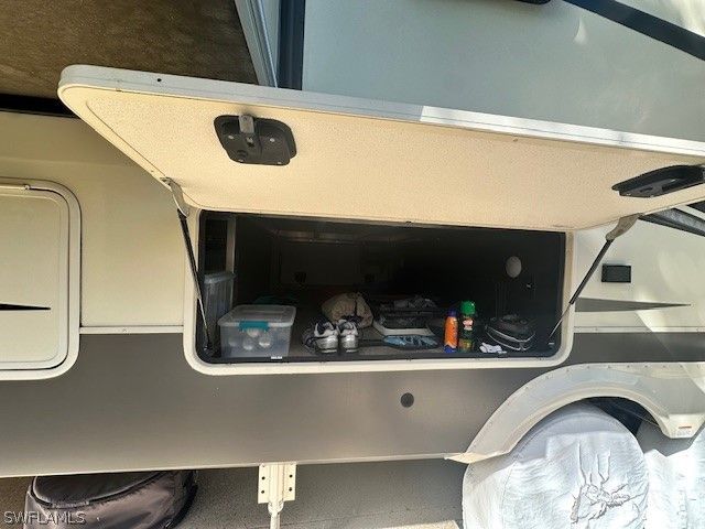 1674 Diamond Lake CIR, Naples, FL 34114