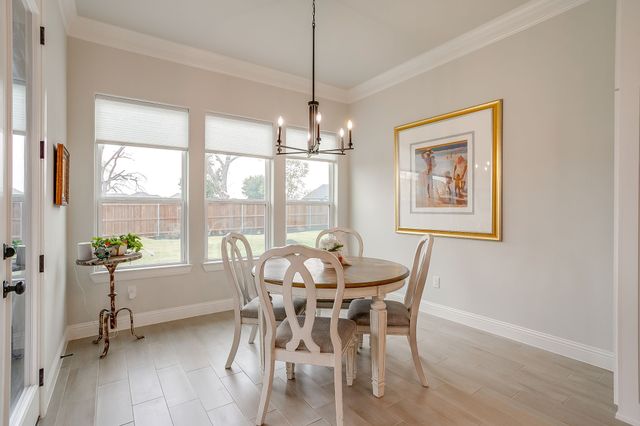 2172 Middlewood Circle, Granbury, TX 76049