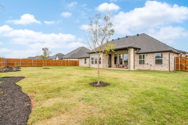 2172 Middlewood Circle, Granbury, TX 76049
