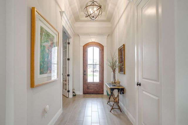 2172 Middlewood Circle, Granbury, TX 76049