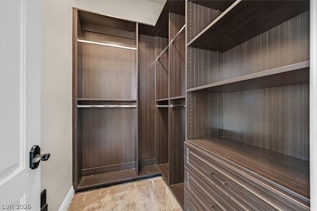 5790 Aspen Falls Circle, Las Vegas, NV 89149