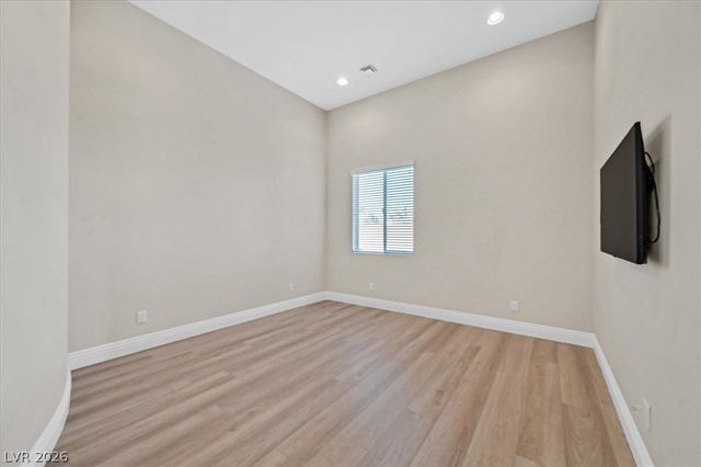 5790 Aspen Falls Circle, Las Vegas, NV 89149