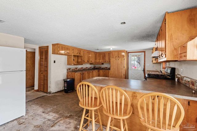 8331 Durand Ave, Pensacola, FL 32534