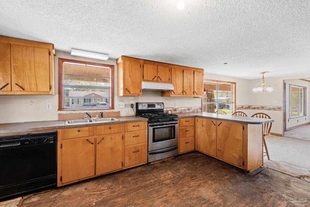 8331 Durand Ave, Pensacola, FL 32534