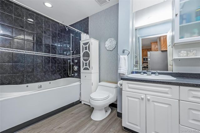 59-56 57th Road, Maspeth, NY 11378
