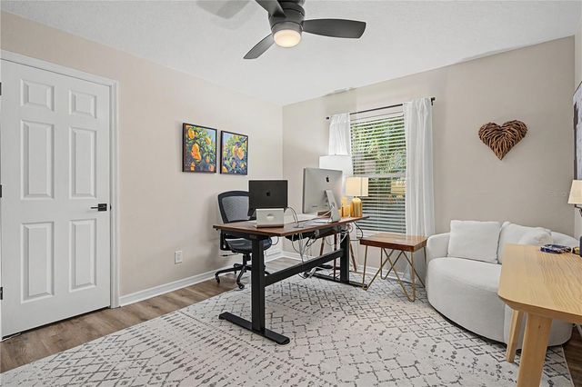 719 92ND AVENUE N, St Petersburg, FL 33702
