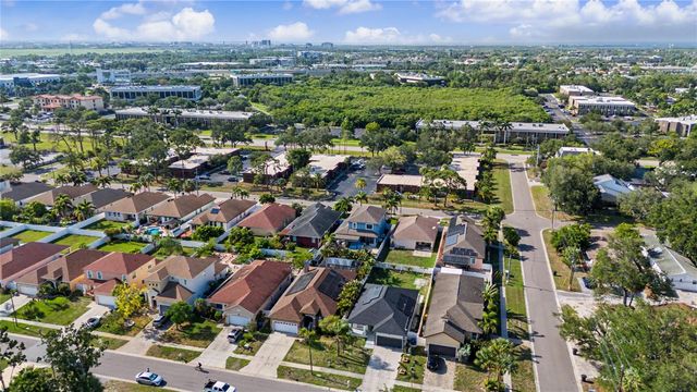 719 92ND AVENUE N, St Petersburg, FL 33702