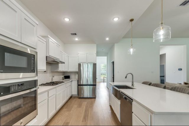 9741 Hardin Street, Conroe, TX 77303