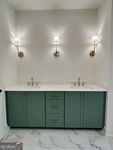 1043 Dryden Lane, Atlanta, GA 30319