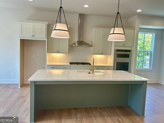 1043 Dryden Lane, Atlanta, GA 30319