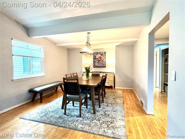 2757 Limerick Lane, Troy, MI 48098