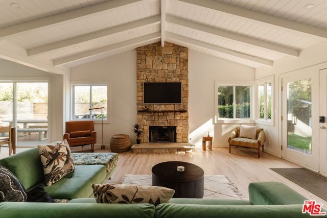 19809 Montau Drive, Topanga (los Angeles), CA 90290