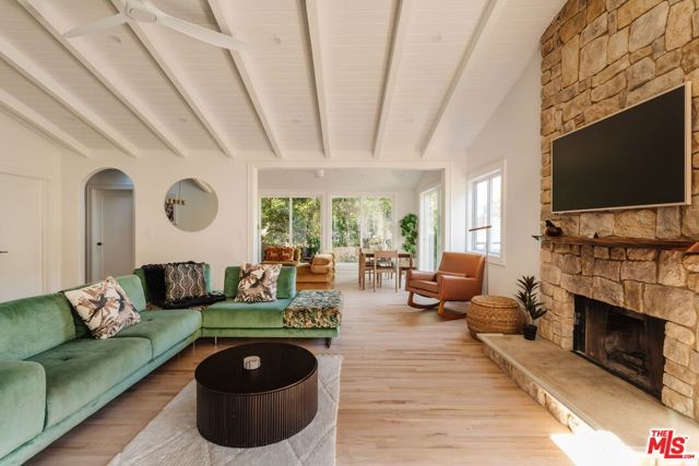 19809 Montau Drive, Topanga (los Angeles), CA 90290