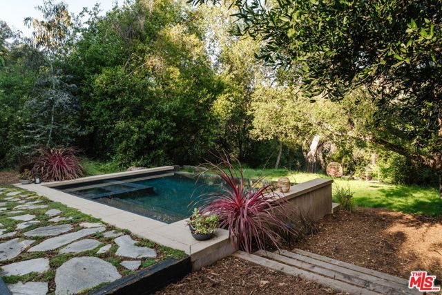 19809 Montau Drive, Topanga (los Angeles), CA 90290